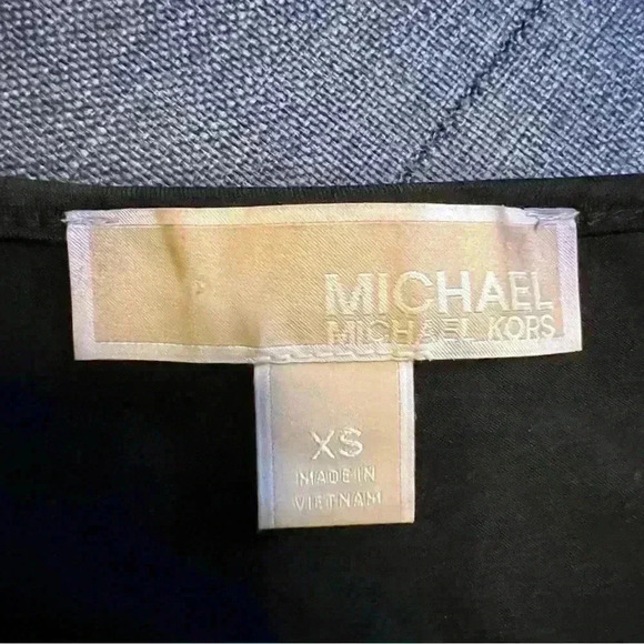 Michael Kors side lace up blouse top shirt blk w/gold hardware size XS - Picture 4 of 5